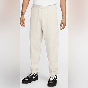 Nike Men’s Solo Swoosh Sweatpants